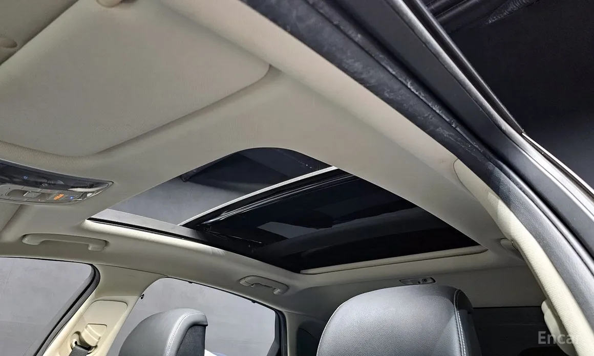 Фото 19 - Genesis G80