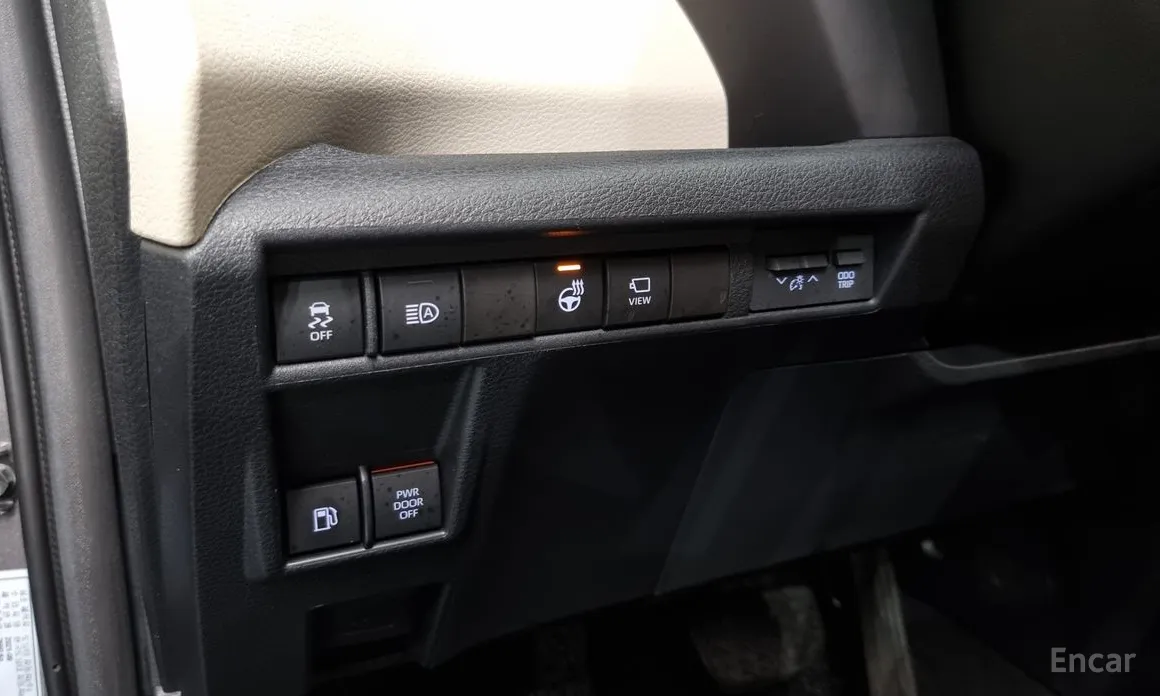 Фото 16 - Toyota Sienna