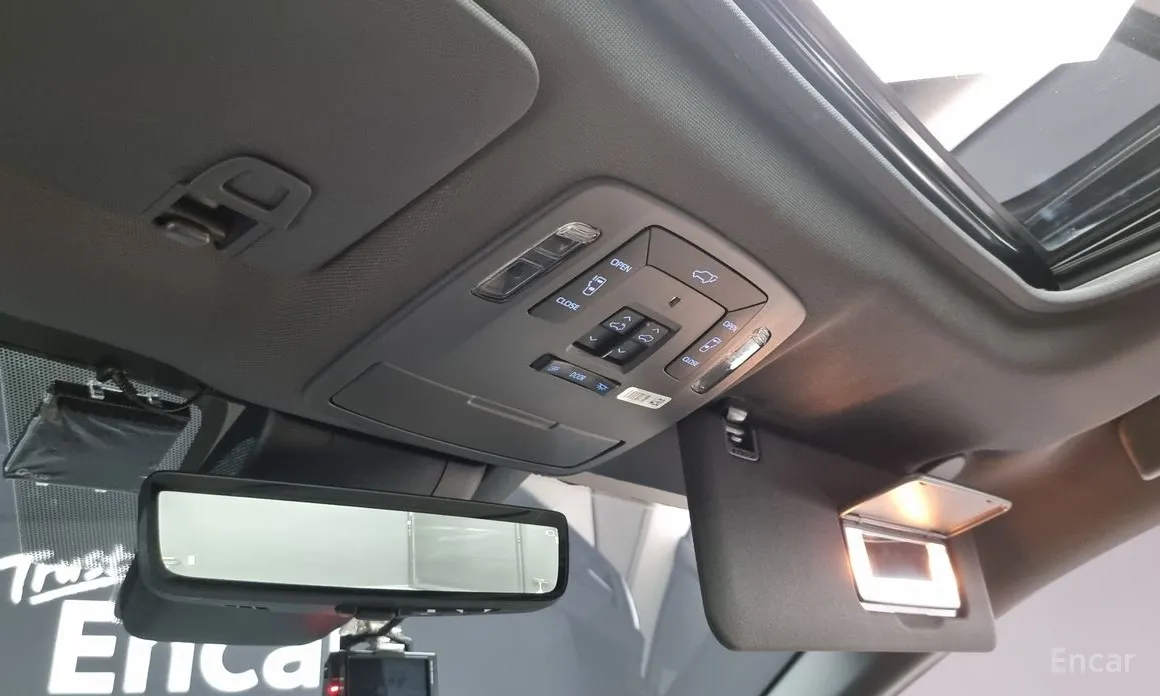 Фото 19 - Toyota Sienna