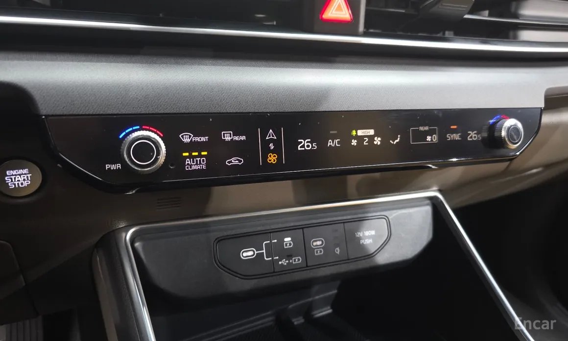 Фото 16 - Kia Carnival