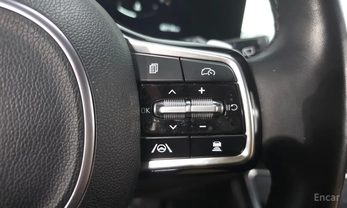 Фото 18 - Kia Carnival