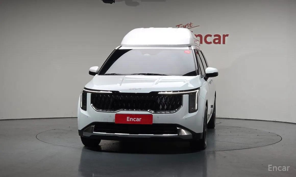 Фото 3 - Kia Carnival