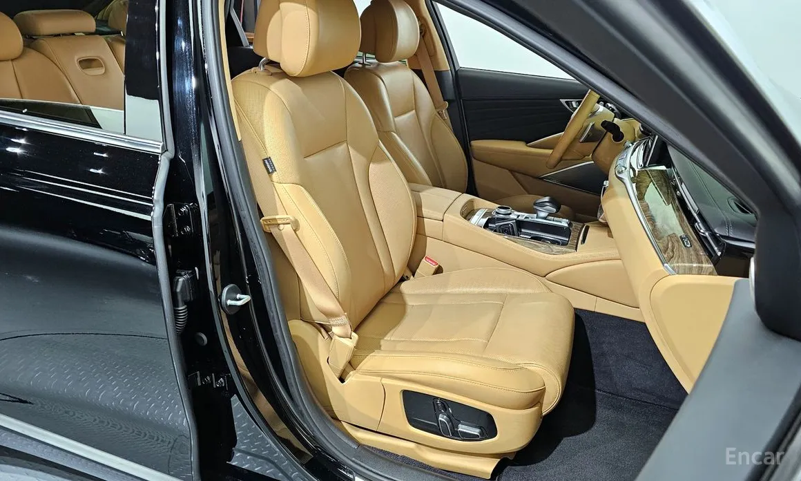 Фото 12 - Kia K9