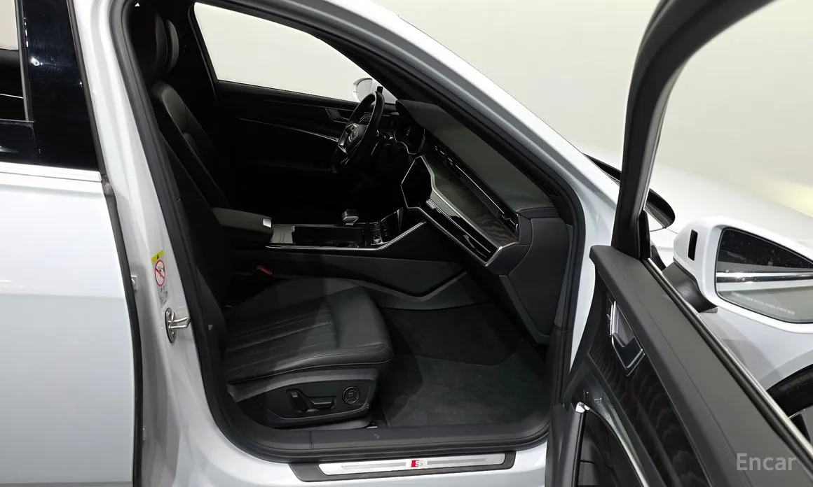 Фото 11 - Audi A6