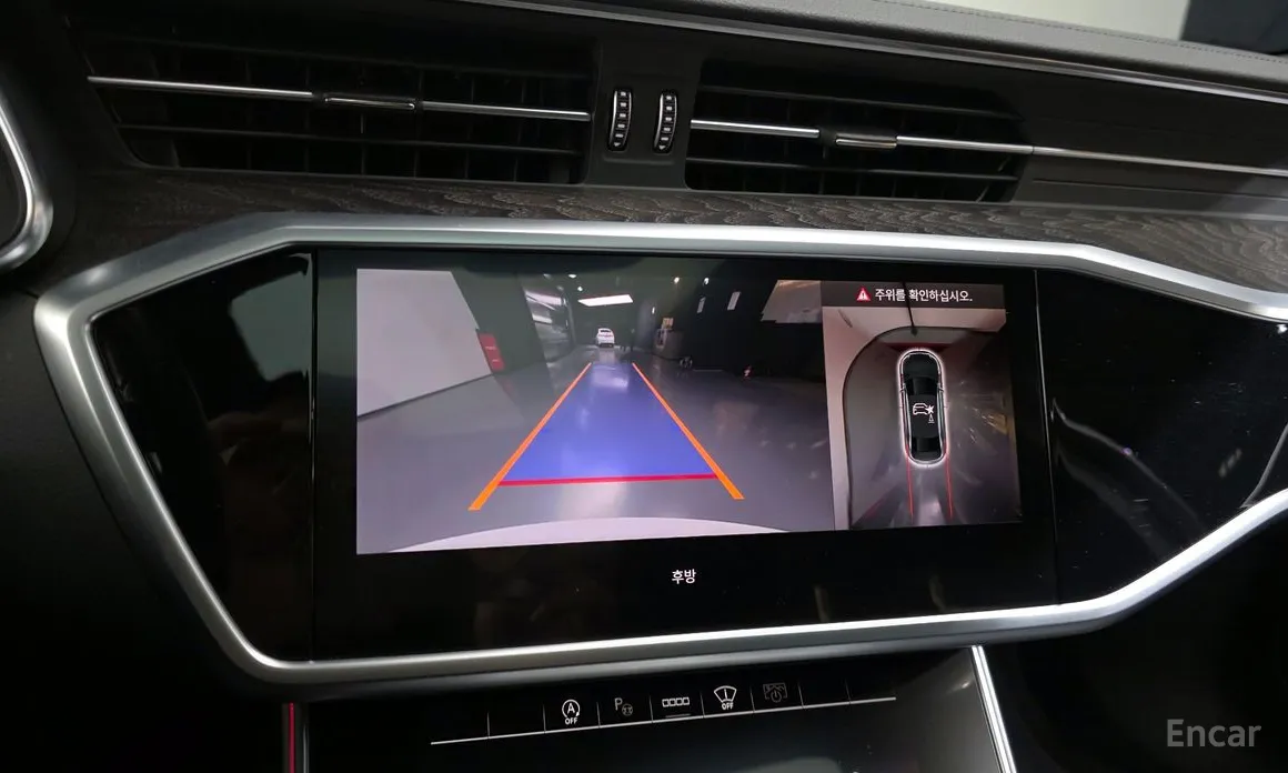 Фото 15 - Audi A6