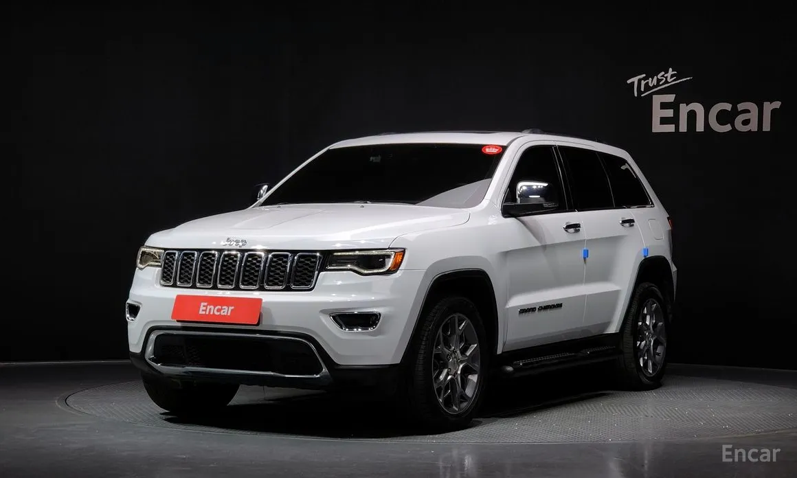 Фото 1 - Jeep Cherokee