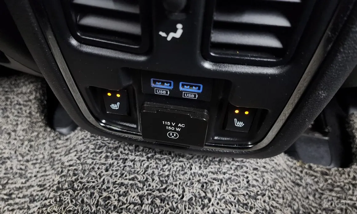 Фото 19 - Jeep Cherokee