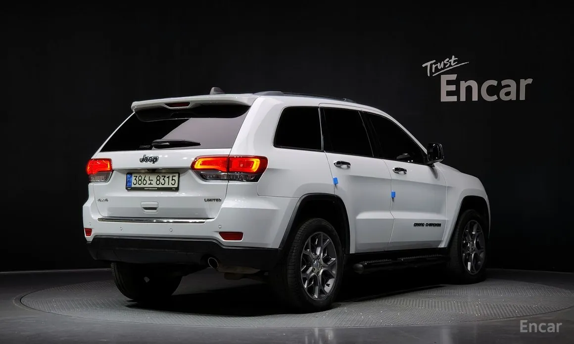 Фото 2 - Jeep Cherokee