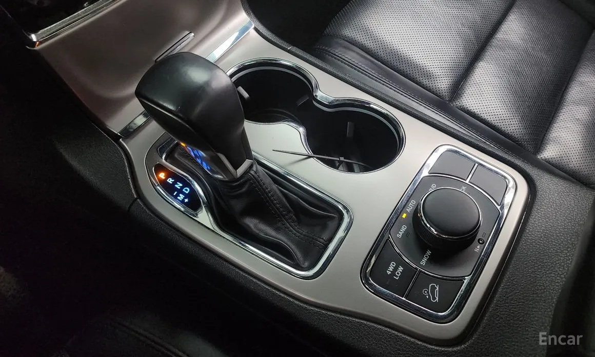 Фото 9 - Jeep Cherokee