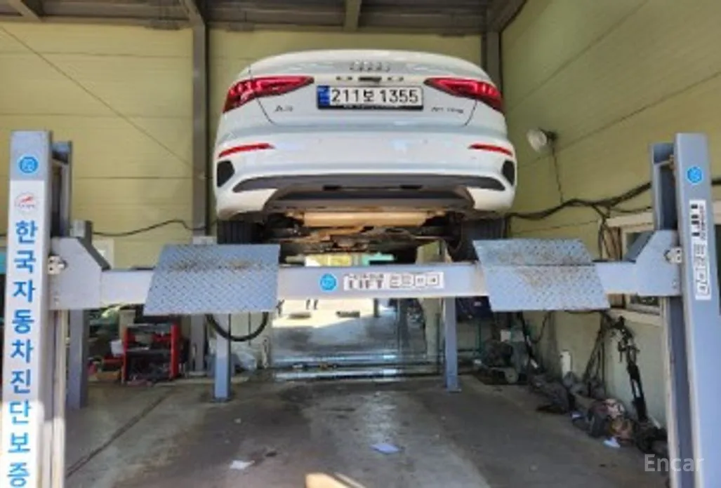 Фото 2 - Audi A3