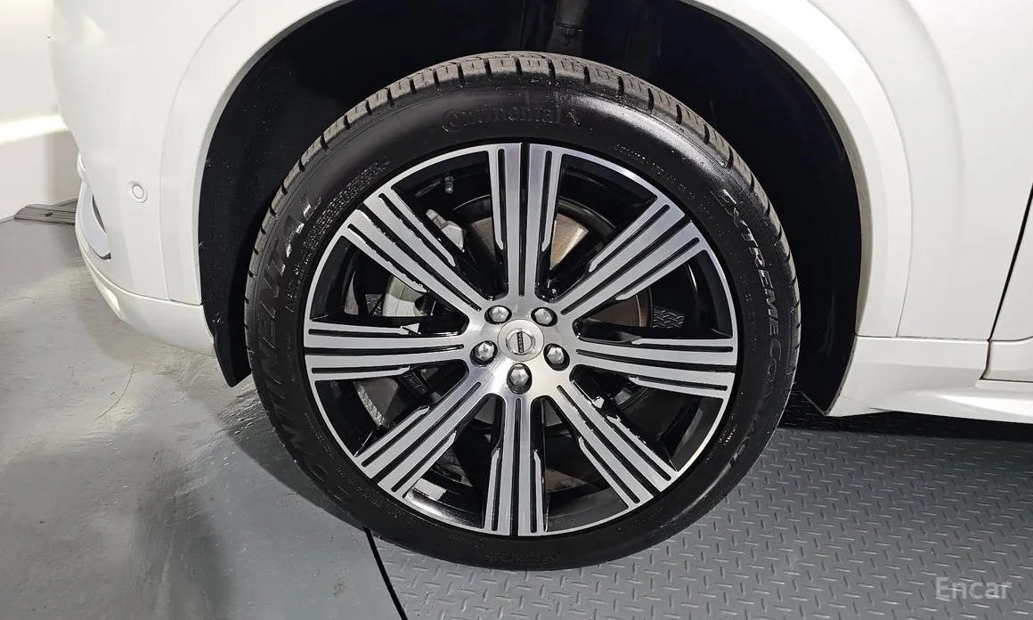 Фото 5 - Volvo XC90