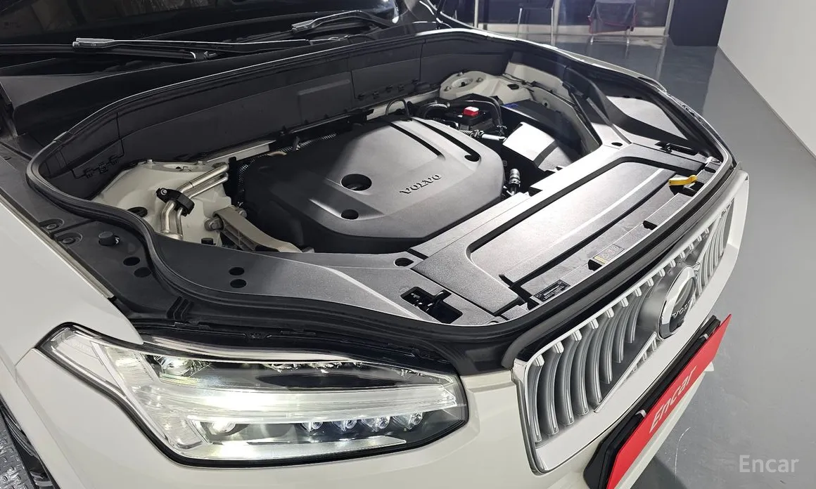 Фото 6 - Volvo XC90