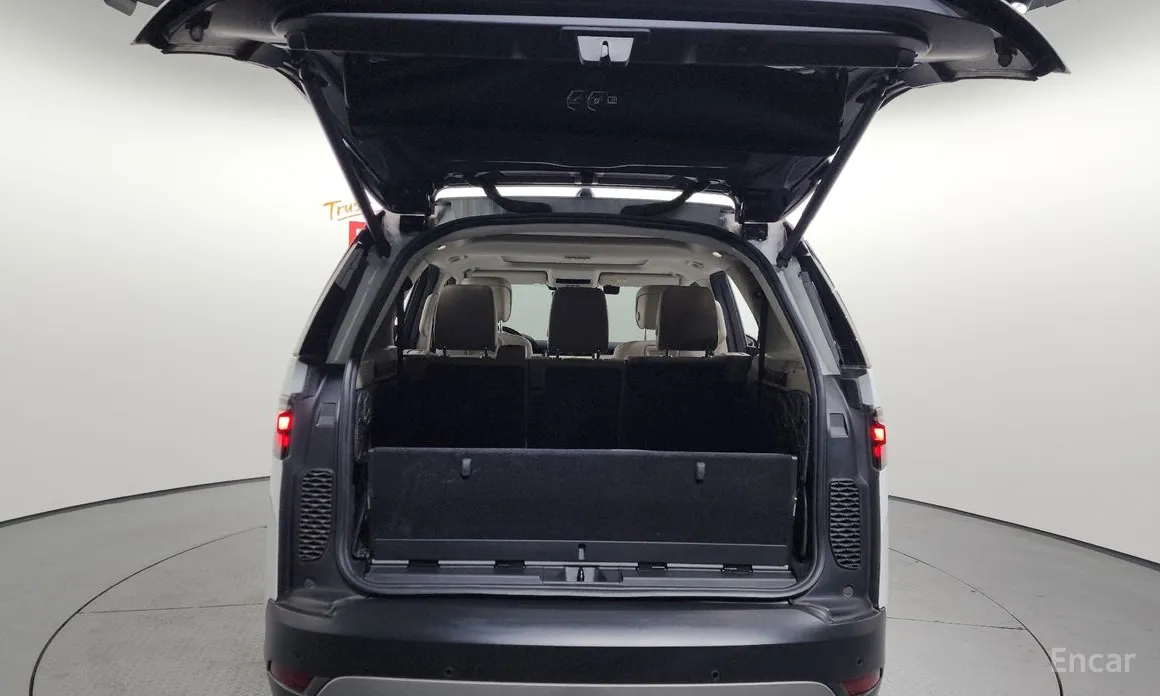 Фото 20 - Land Rover Discovery