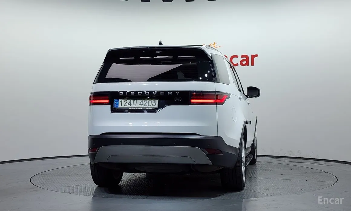 Фото 4 - Land Rover Discovery