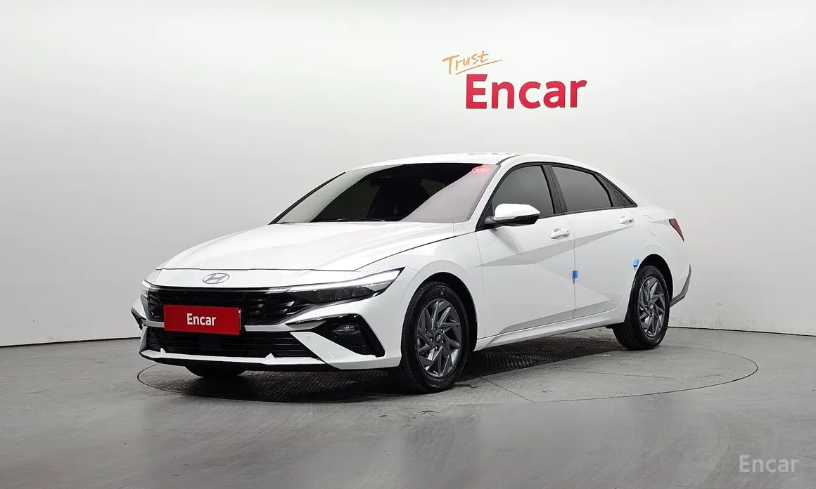 Фото 1 - Hyundai Avante