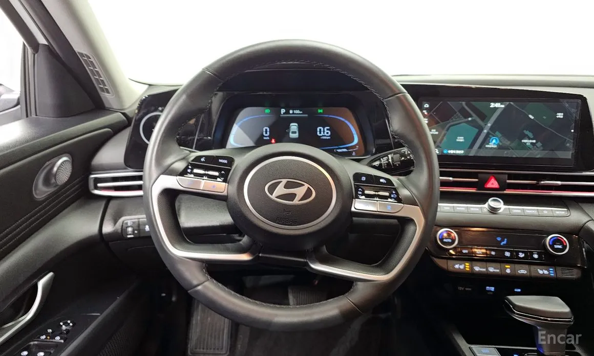 Фото 13 - Hyundai Avante