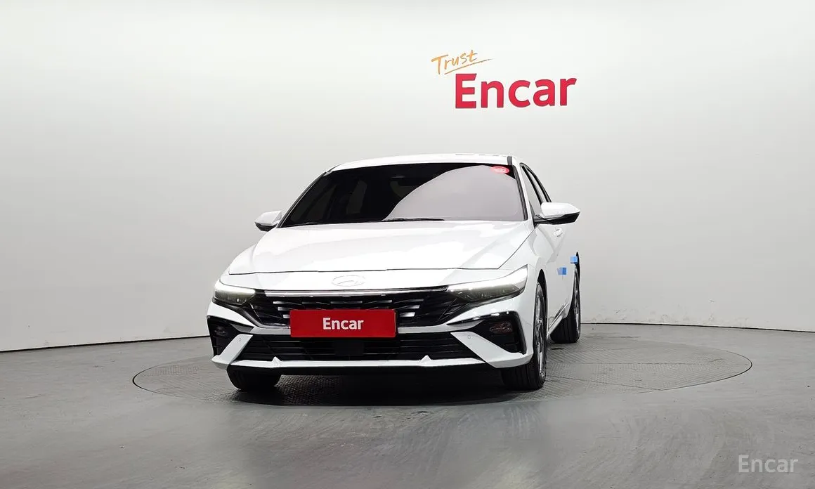 Фото 3 - Hyundai Avante