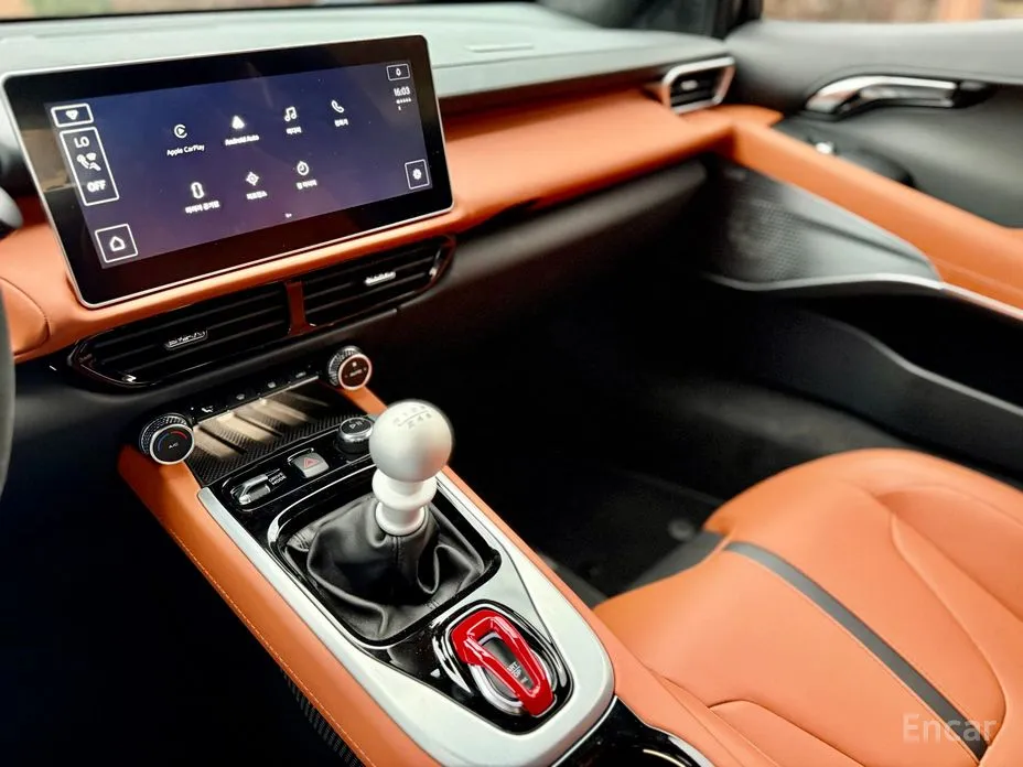 Фото 17 - Lotus Emira