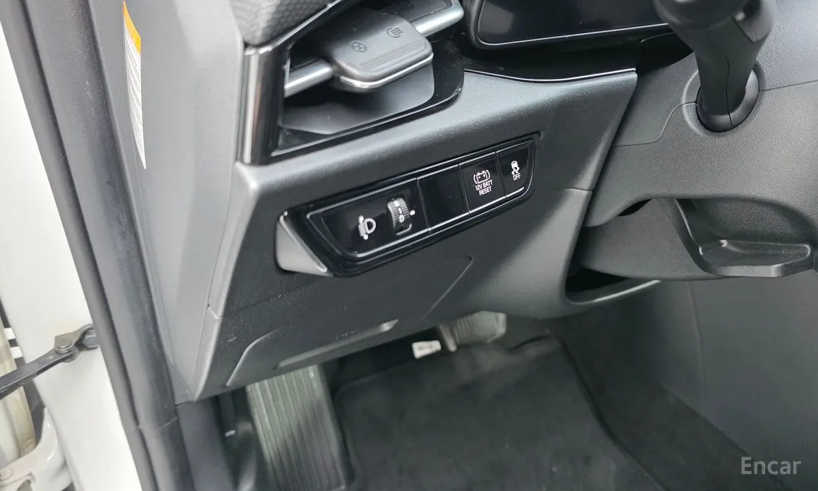 Фото 14 - Kia Niro