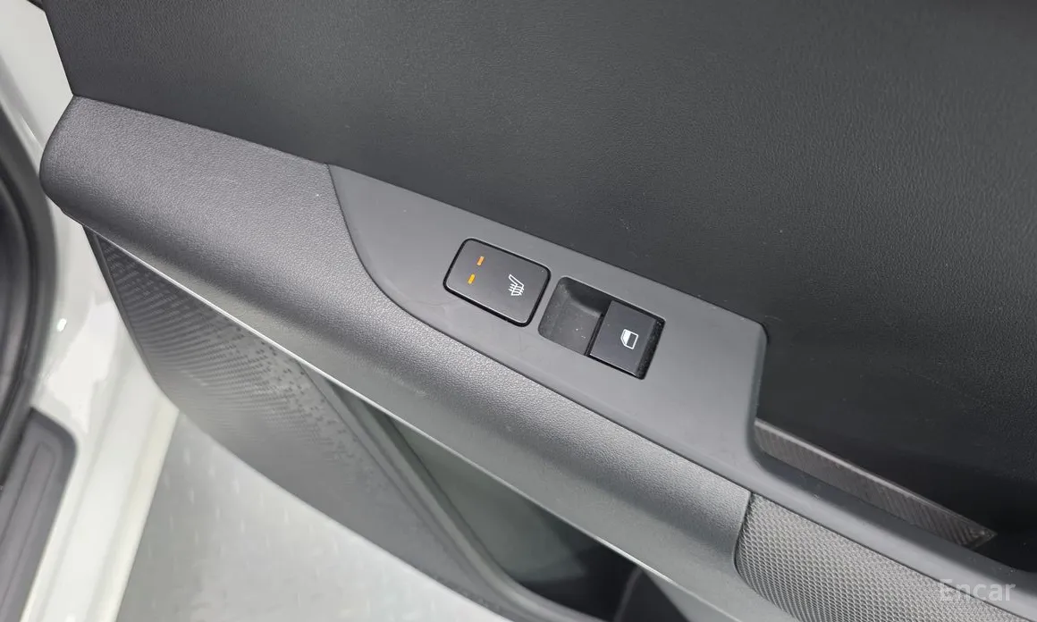 Фото 19 - Kia Niro