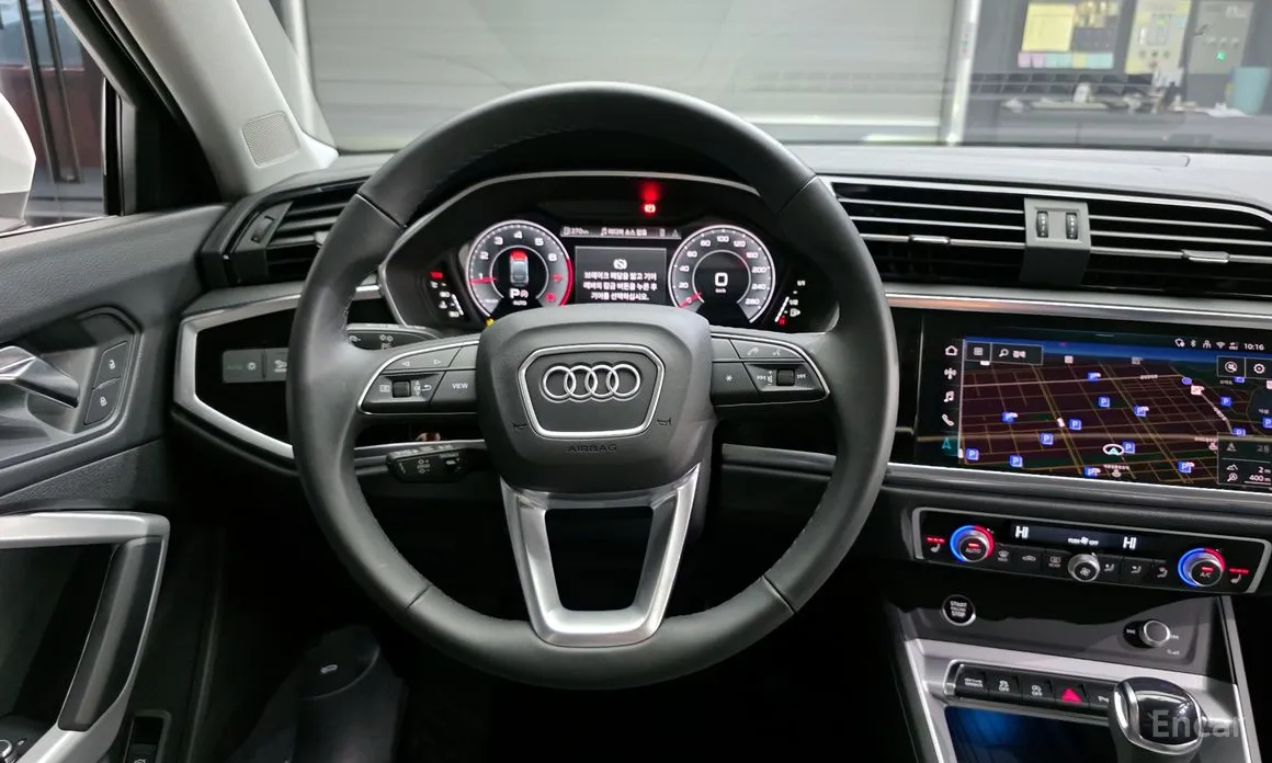 Фото 13 - Audi Q3