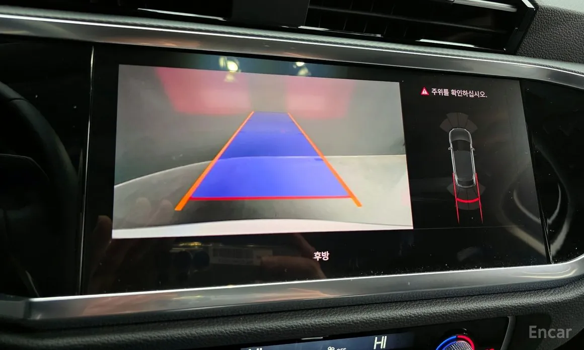 Фото 16 - Audi Q3