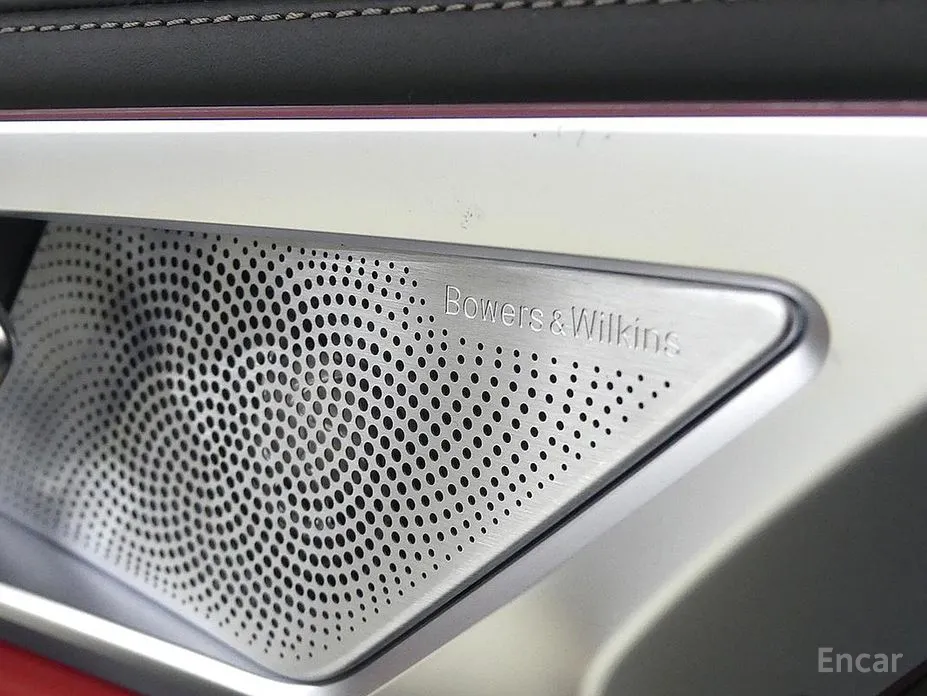 Фото 19 - BMW 8 Series