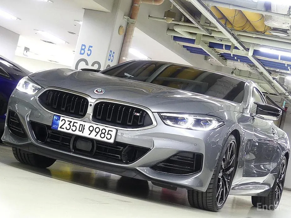 Фото 3 - BMW 8 Series
