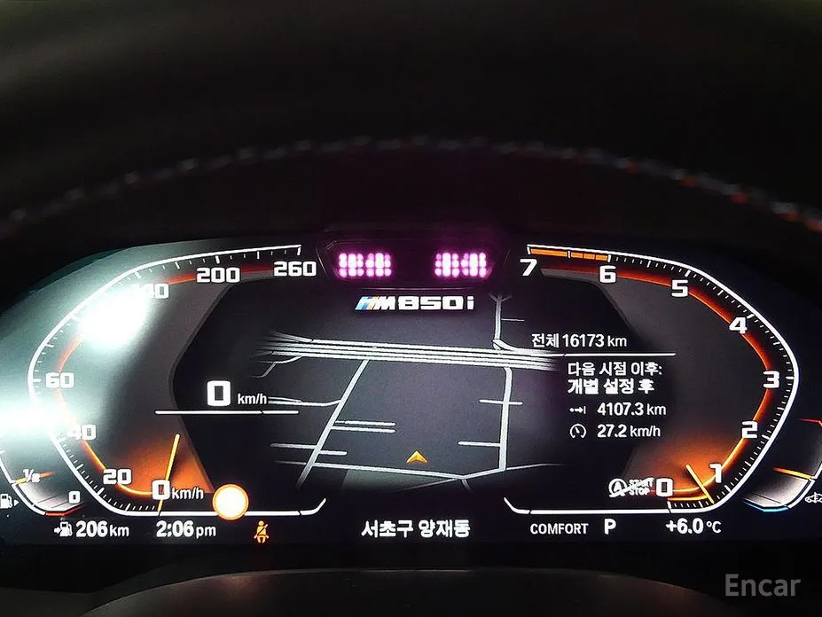 Фото 8 - BMW 8 Series