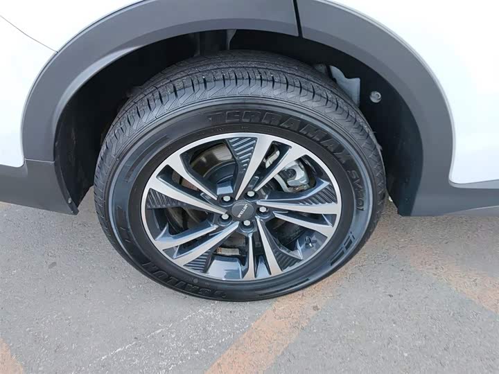 Фото 26 - Jetour X70