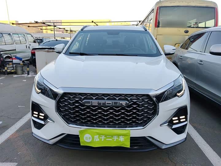 Фото 3 - Jetour X70