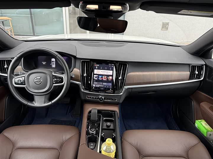 Фото 6 - Volvo V90