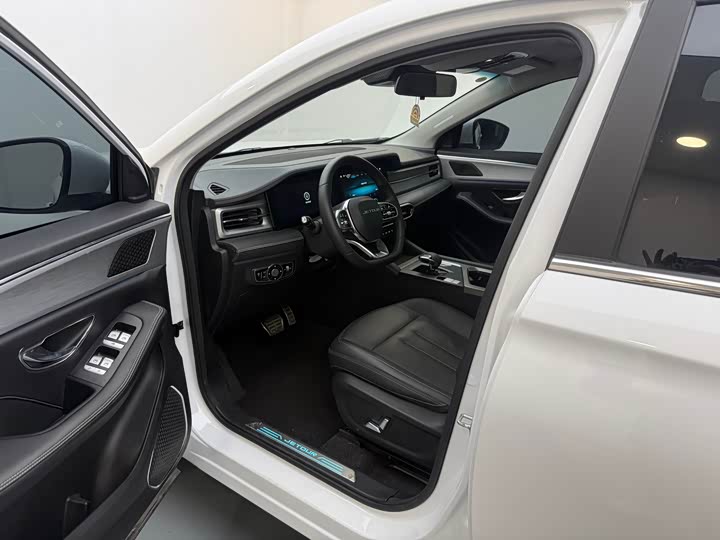 Фото 18 - Jetour X90 Plus