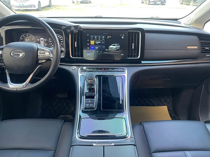 Фото 19 - GAC Trumpchi M8