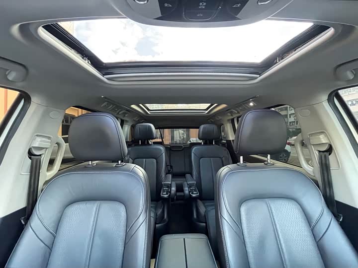 Фото 21 - GAC Trumpchi M8