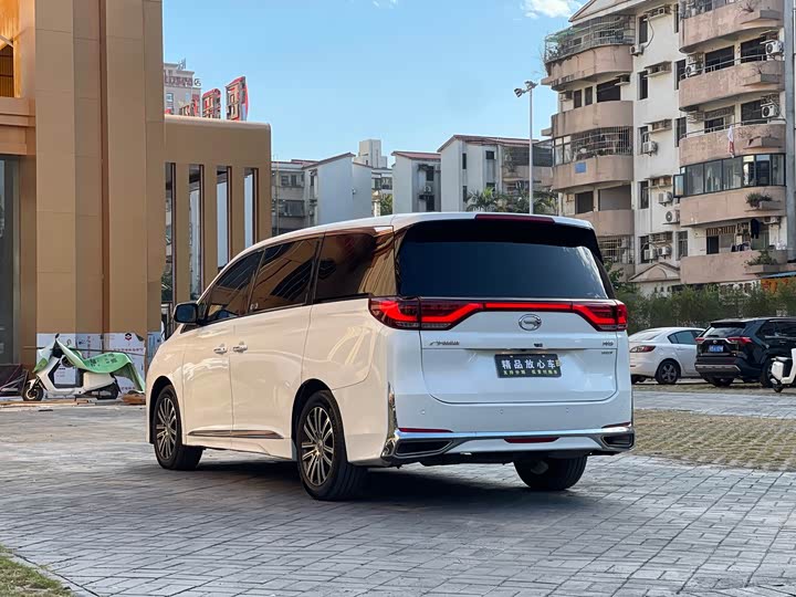 Фото 5 - GAC Trumpchi M8