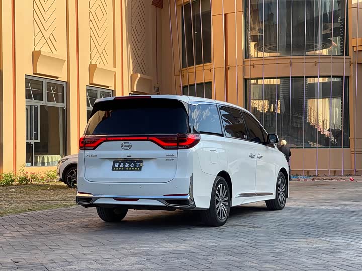 Фото 7 - GAC Trumpchi M8