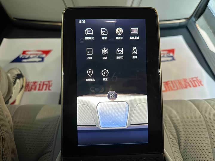 Фото 15 - Buick GL8 Century