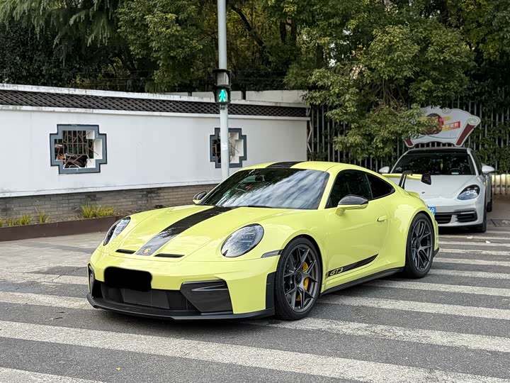 Фото 2 - Porsche 911