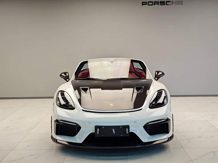 Фото 2 - Porsche 718