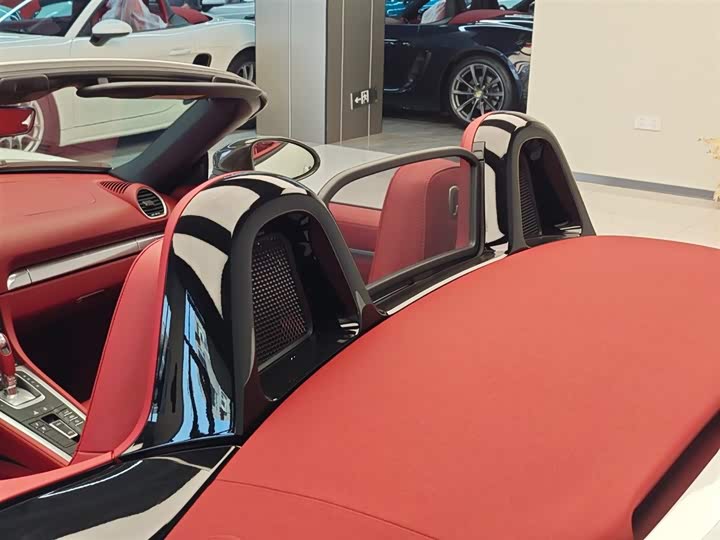 Фото 21 - Porsche 718