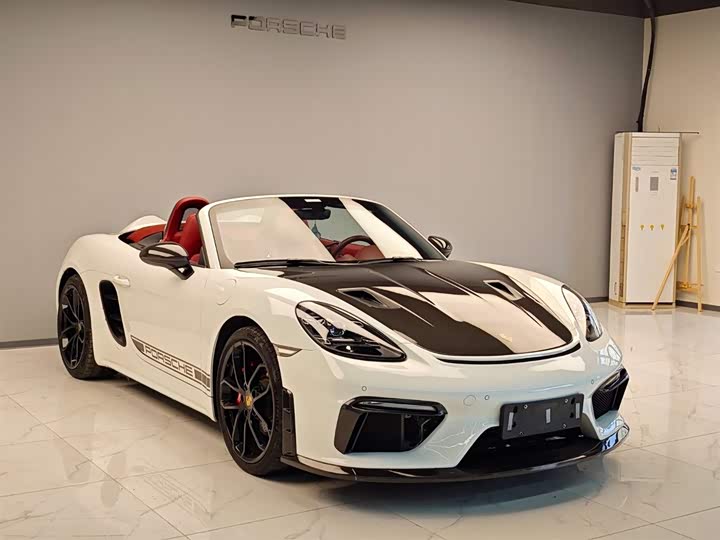 Фото 3 - Porsche 718