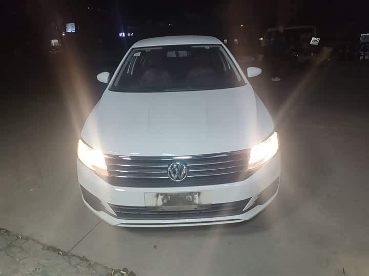 Фото 3 - Volkswagen Lavida
