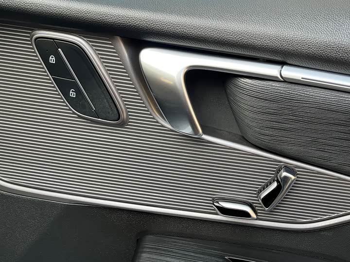 Фото 31 - Buick LaCrosse