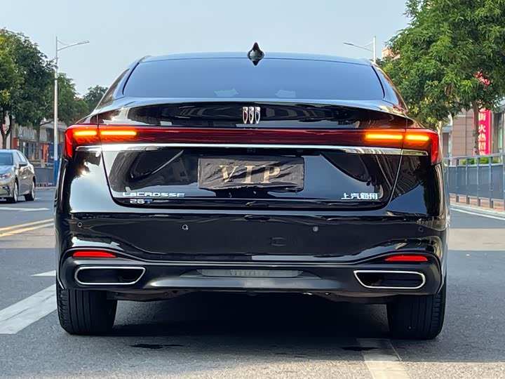 Фото 4 - Buick LaCrosse