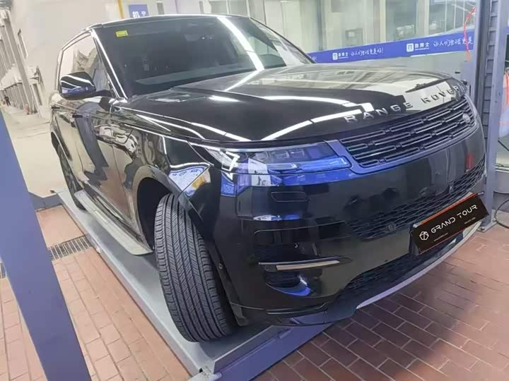 Фото 2 - Land Rover Range Rover Sport