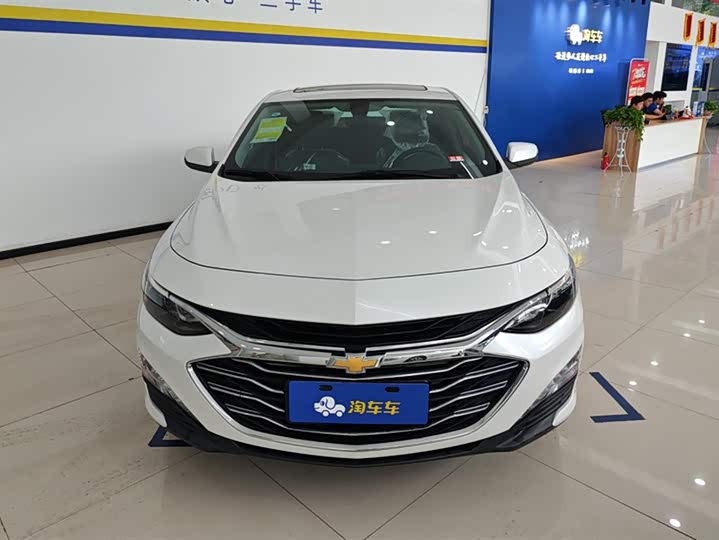 Фото 2 - Chevrolet Malibu XL