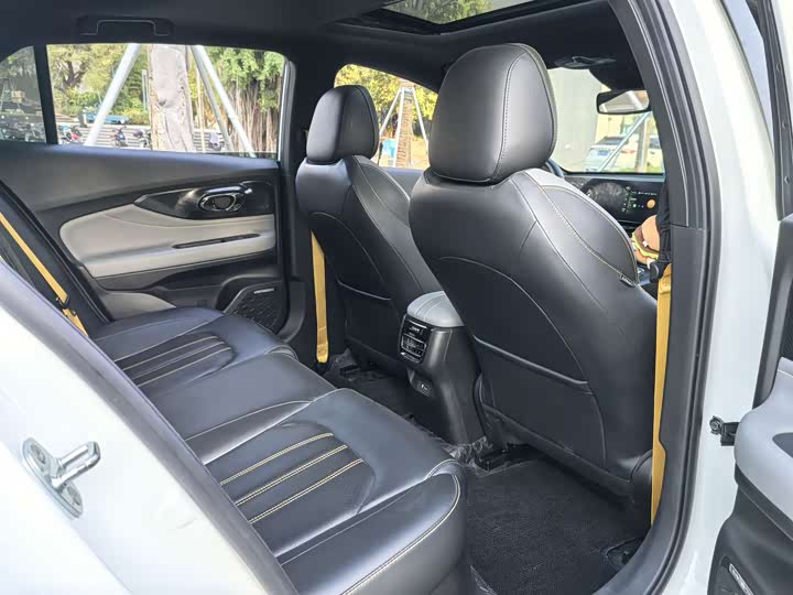 Фото 6 - GAC Trumpchi Empow R