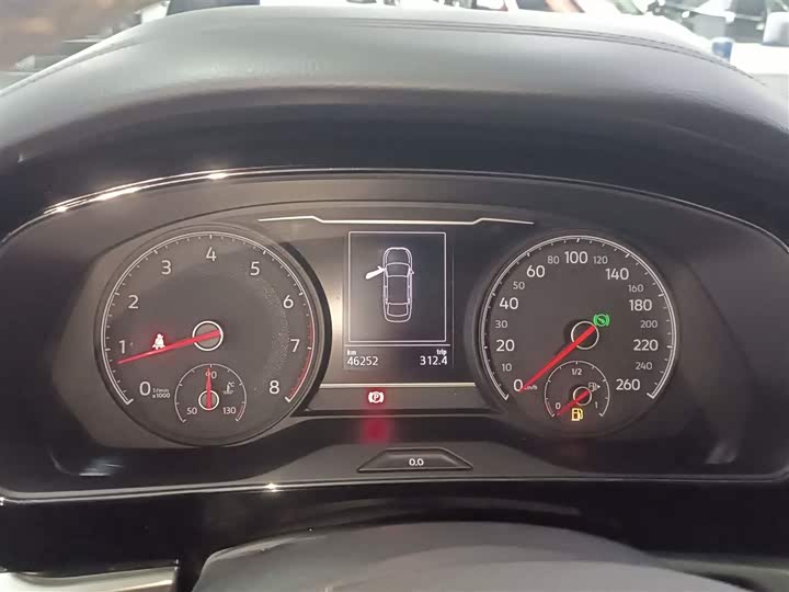 Фото 12 - Volkswagen Passat