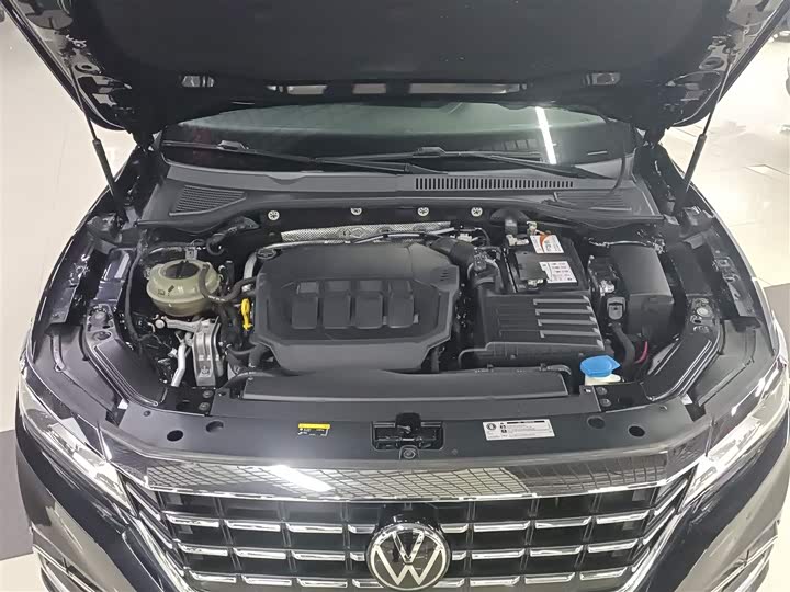 Фото 20 - Volkswagen Passat